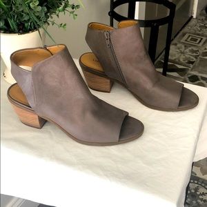 Lucky Brand open toed leather booties